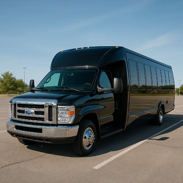 Deltona Minibus Company 18 Passenger Minibus