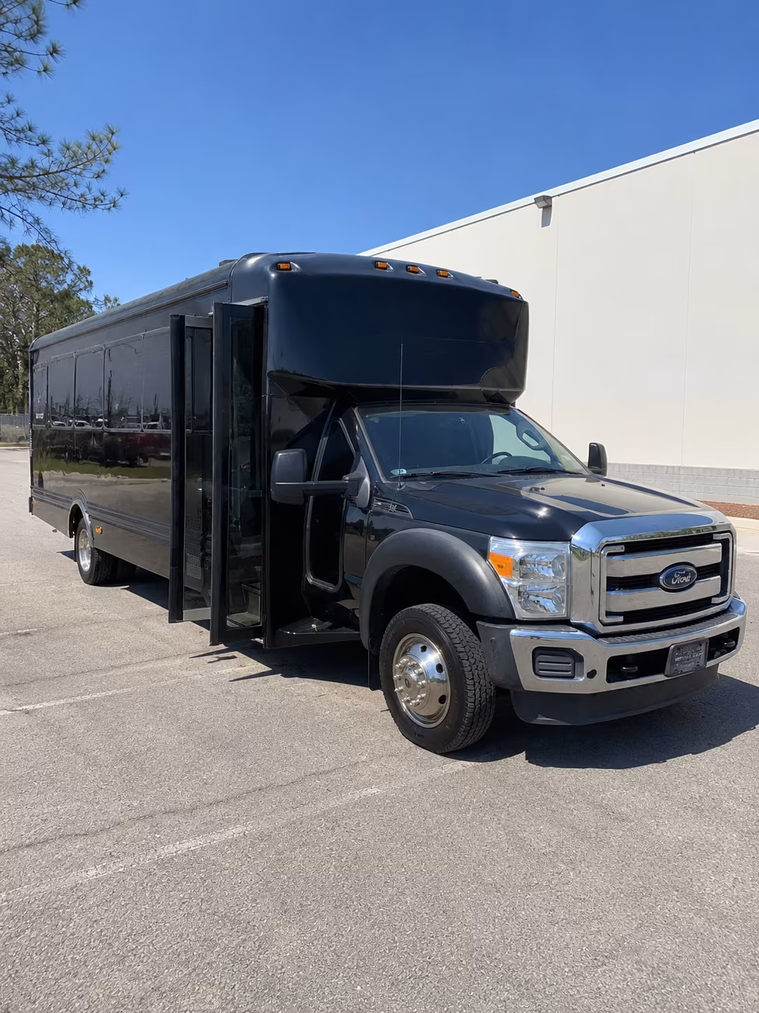 brewery and winery tour buses for corporate groups based in deltona