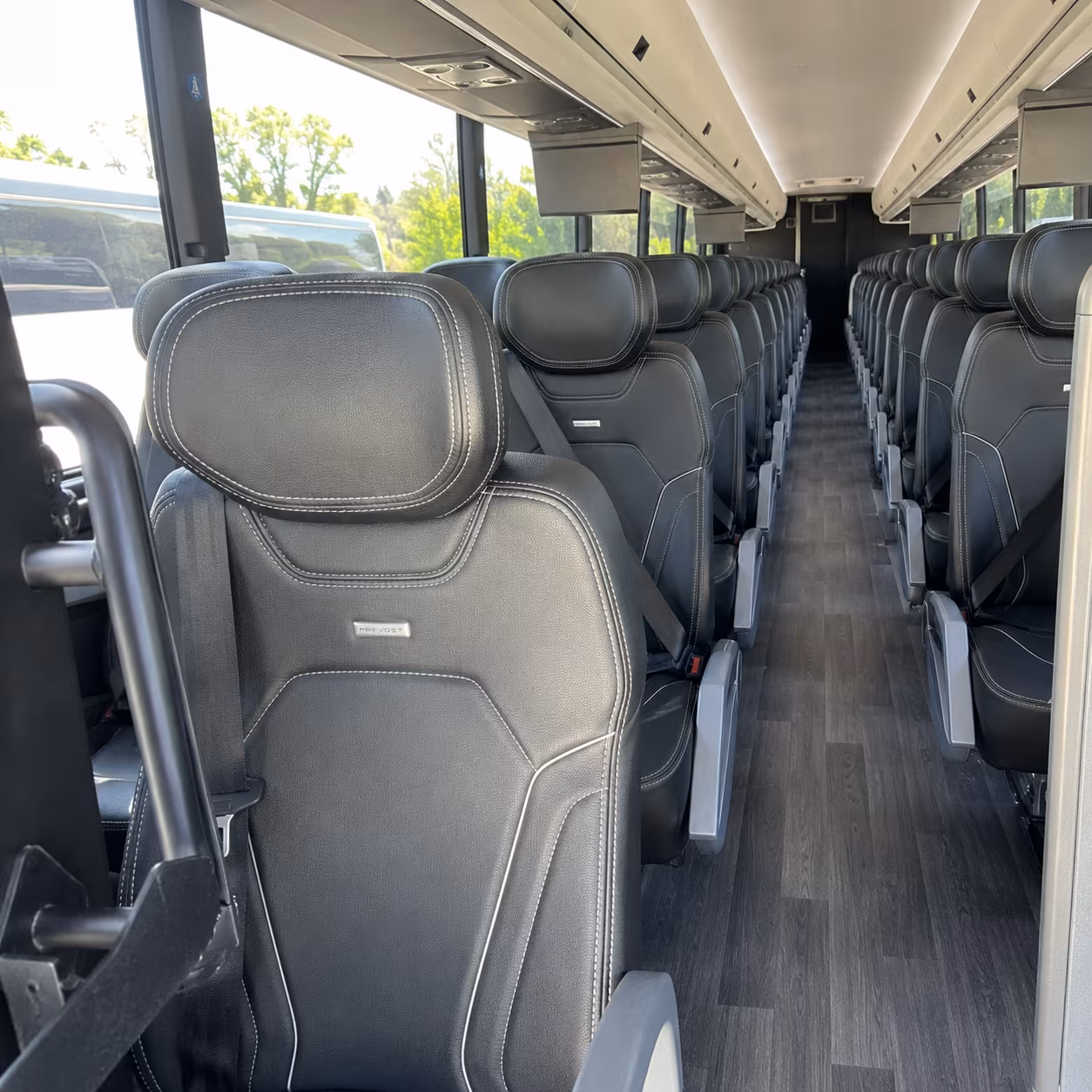 charter buses for large deltona prom groups