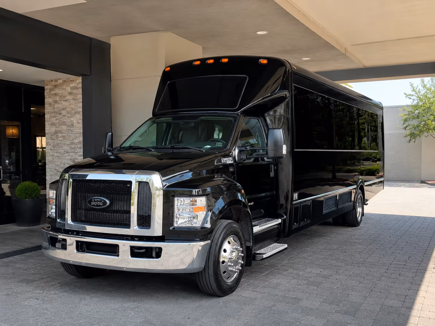 concert and festival buses from deltona to the venue and back