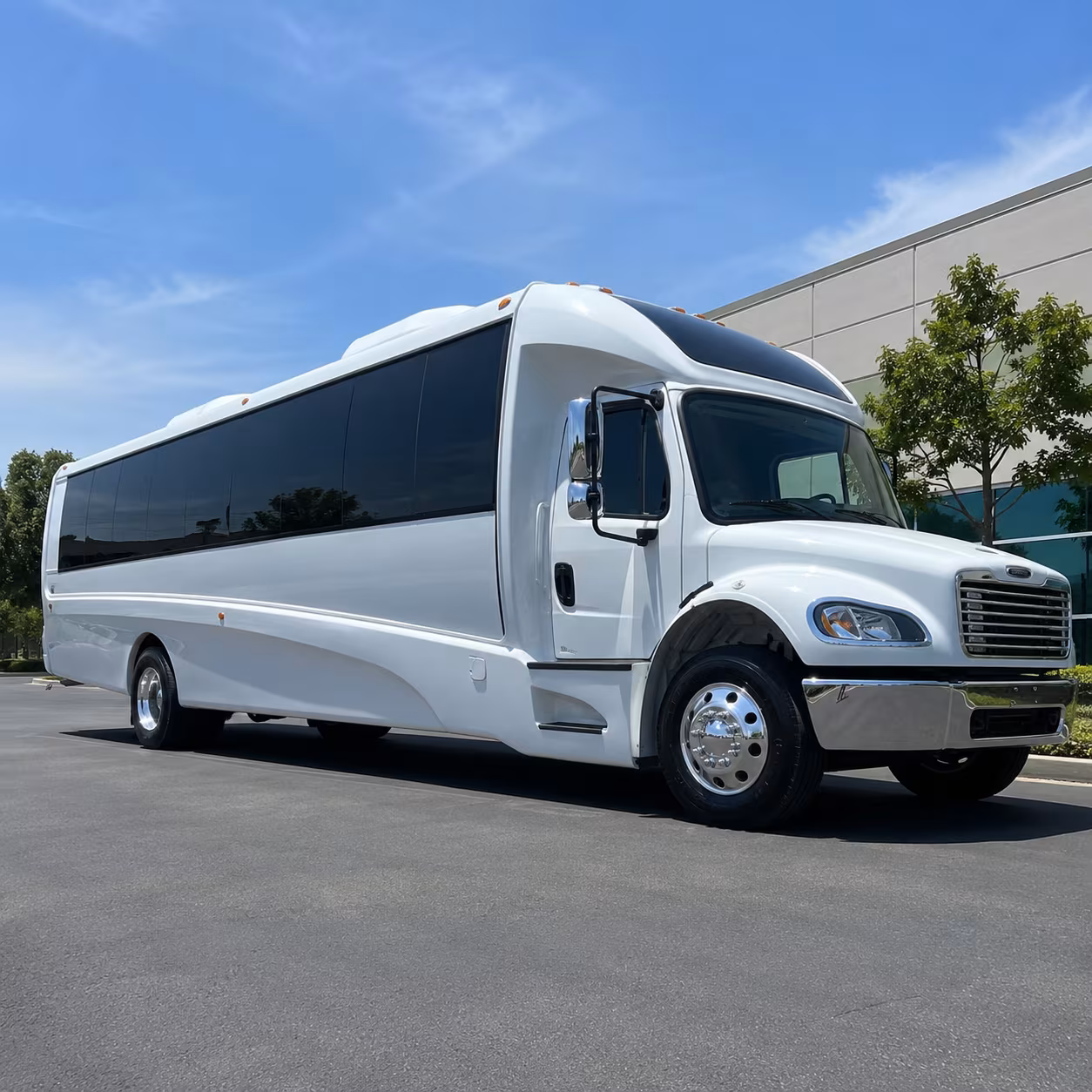 deltona 25 passenger minibus