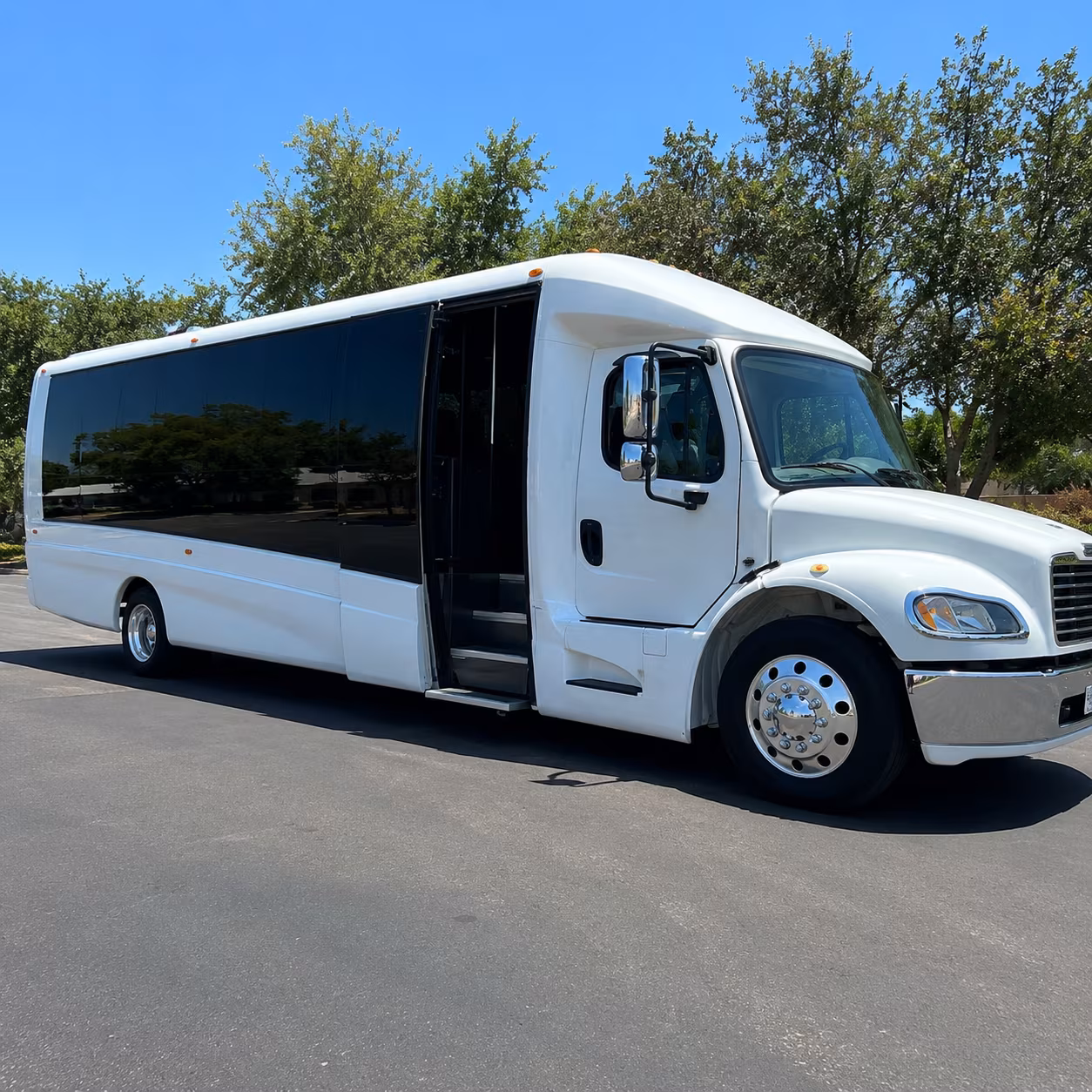 minibuses for corporate summit and business event groups in deltona
