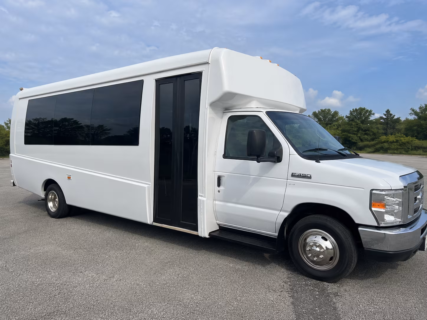 party buses and charter buses to orlando magic and solar bears games
