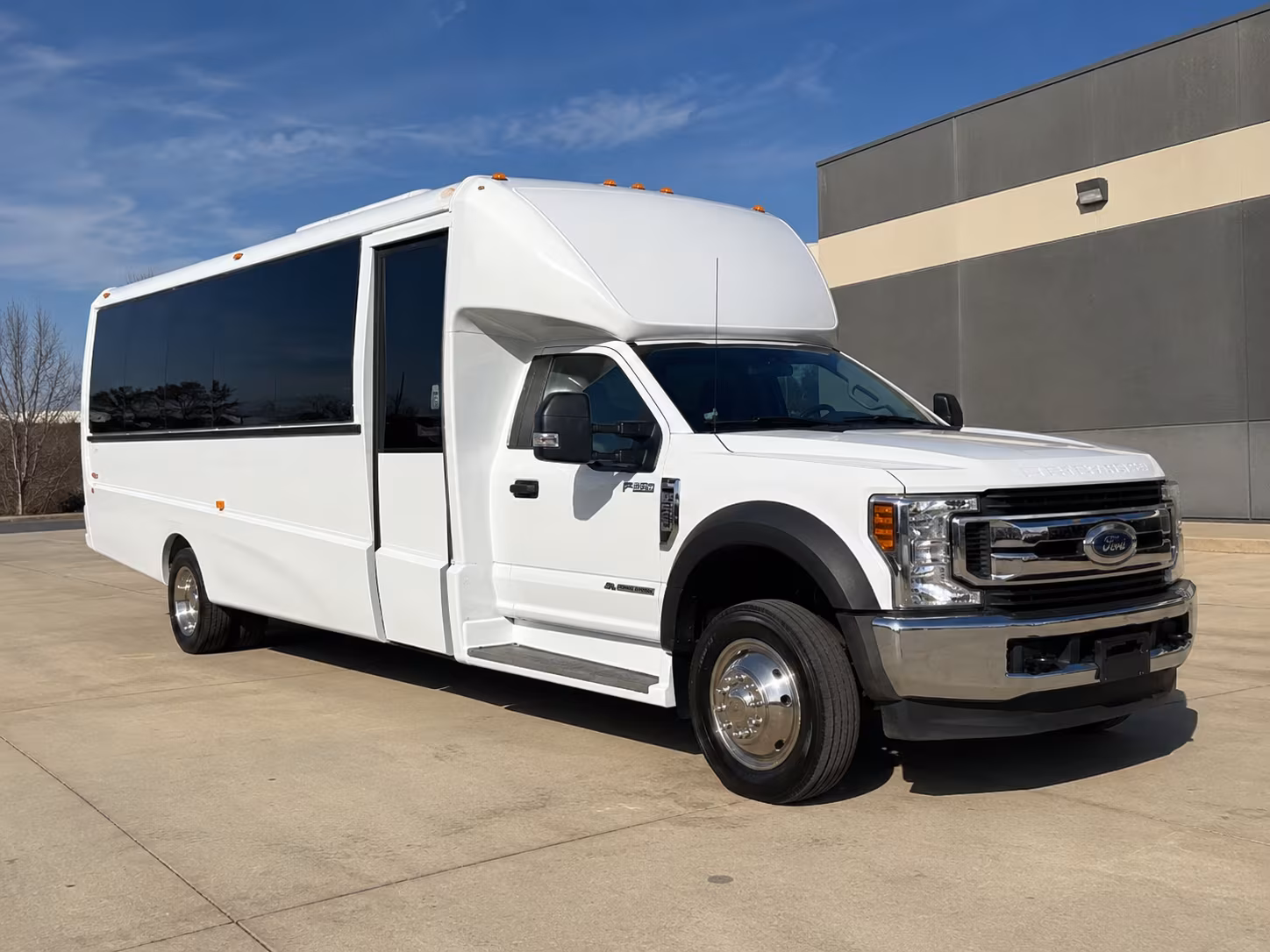 secure transportation for your next prom 3